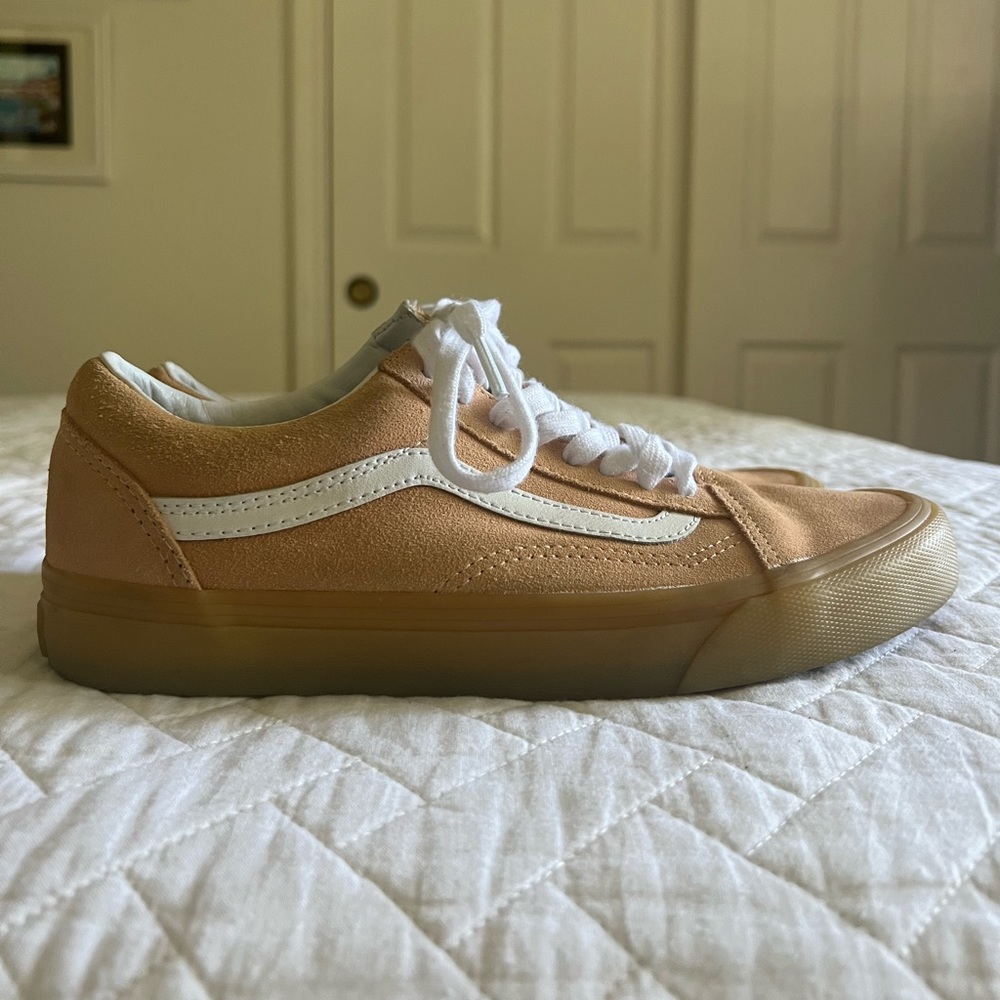 Vans Men’s Shoes Size 6.5 Peach (Women’s 8)